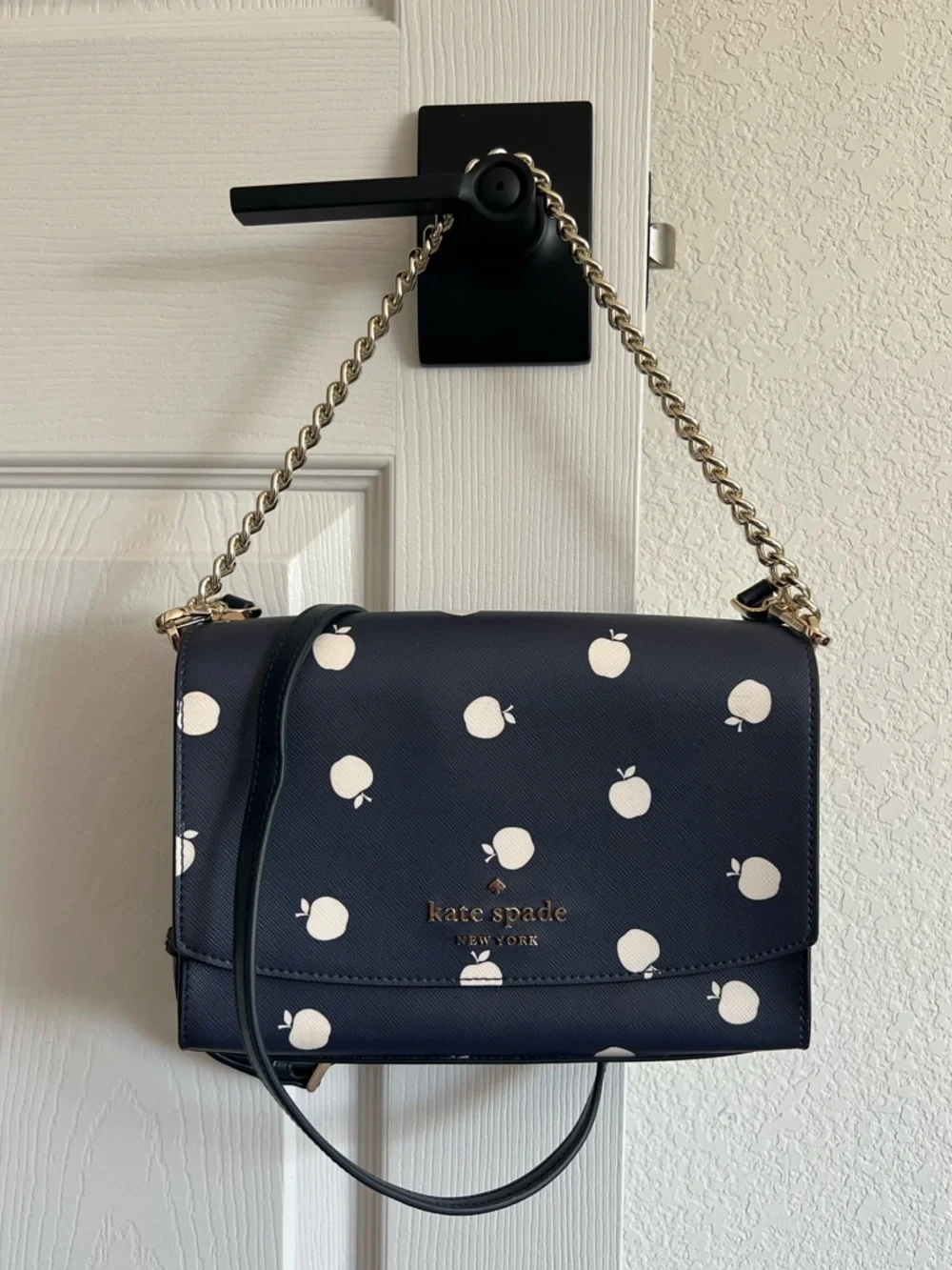 Kate Spade Carson Orchard Toss Convertible Crossbody, Apple Print - Picture 2 of 16